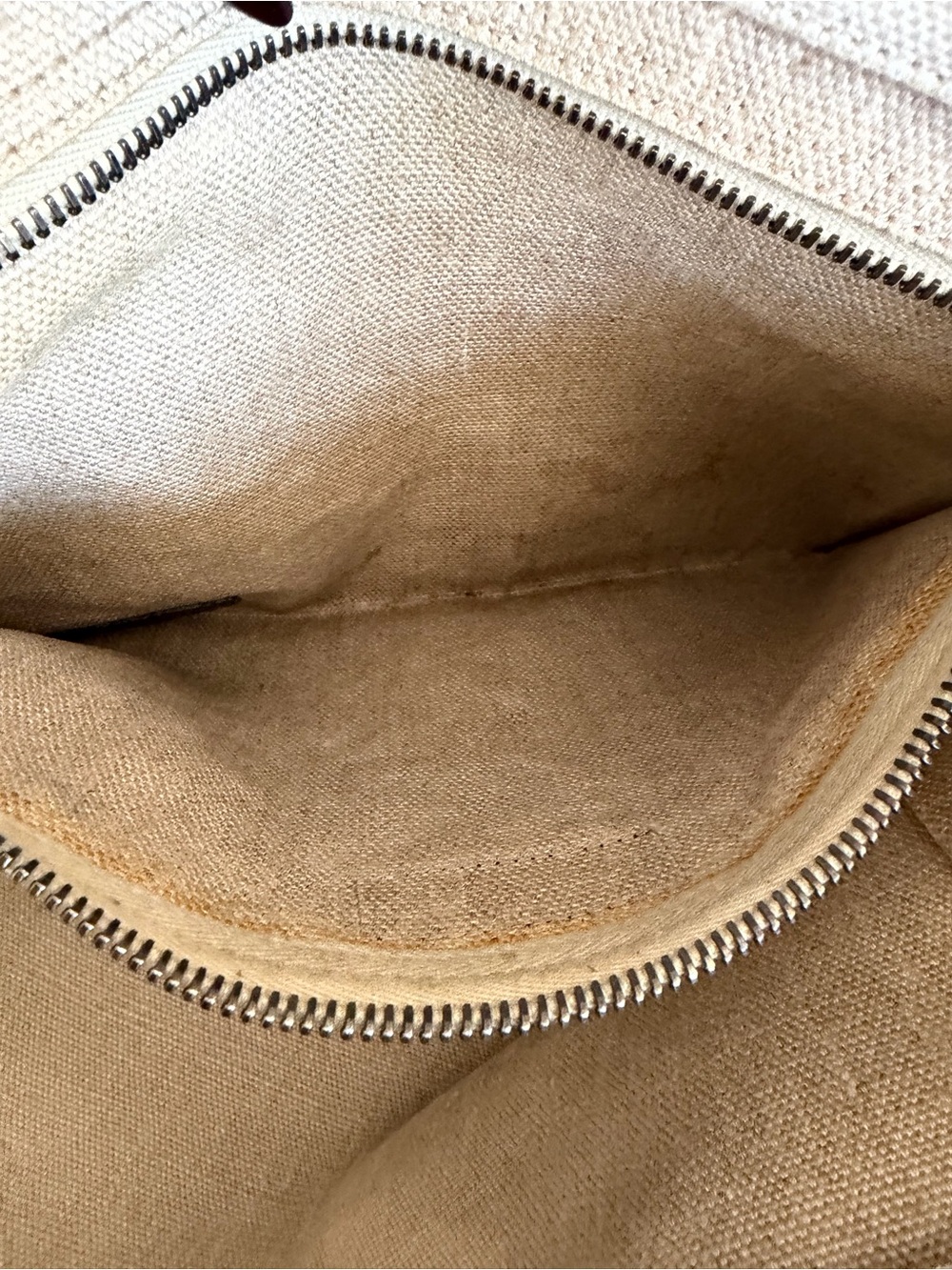 Authentic Saint Laurent Canvas Rive Gauche Tote in Ivory and Black - Picture 10 of 17